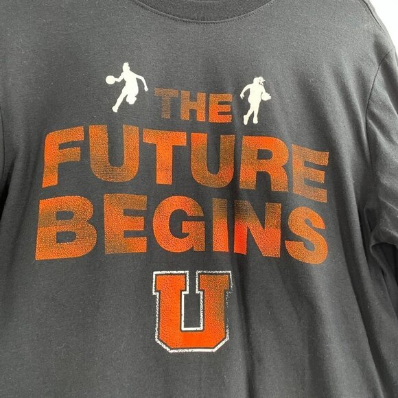 Nike The Nike Tee The Future Begins University of Illinois T-Shirt Size Small - Picture 6 of 6